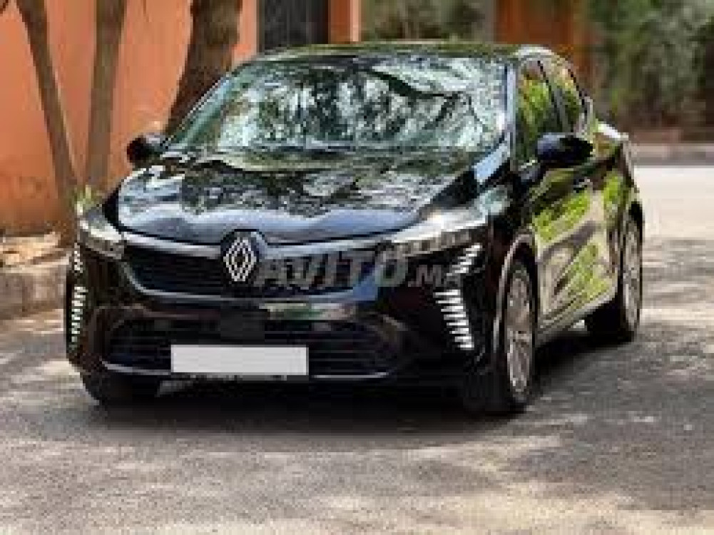CLIO 5 NOIR MANULLE 2